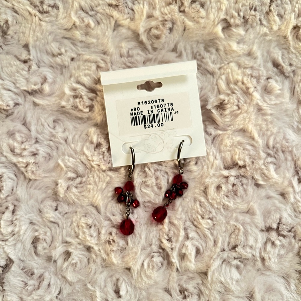 LOFT NWT red beaded drop earrings